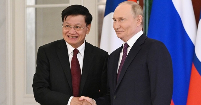 Nga nhận được "món quà khổng lồ" từ Lào