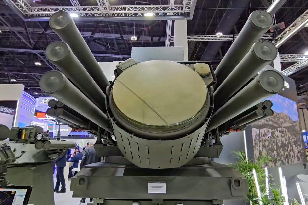 Nga tung ‘sát thủ UAV’ Pantsir-SMD-E công nghệ mới: Phóng 48 tên lửa diệt mục tiêu bầy đàn