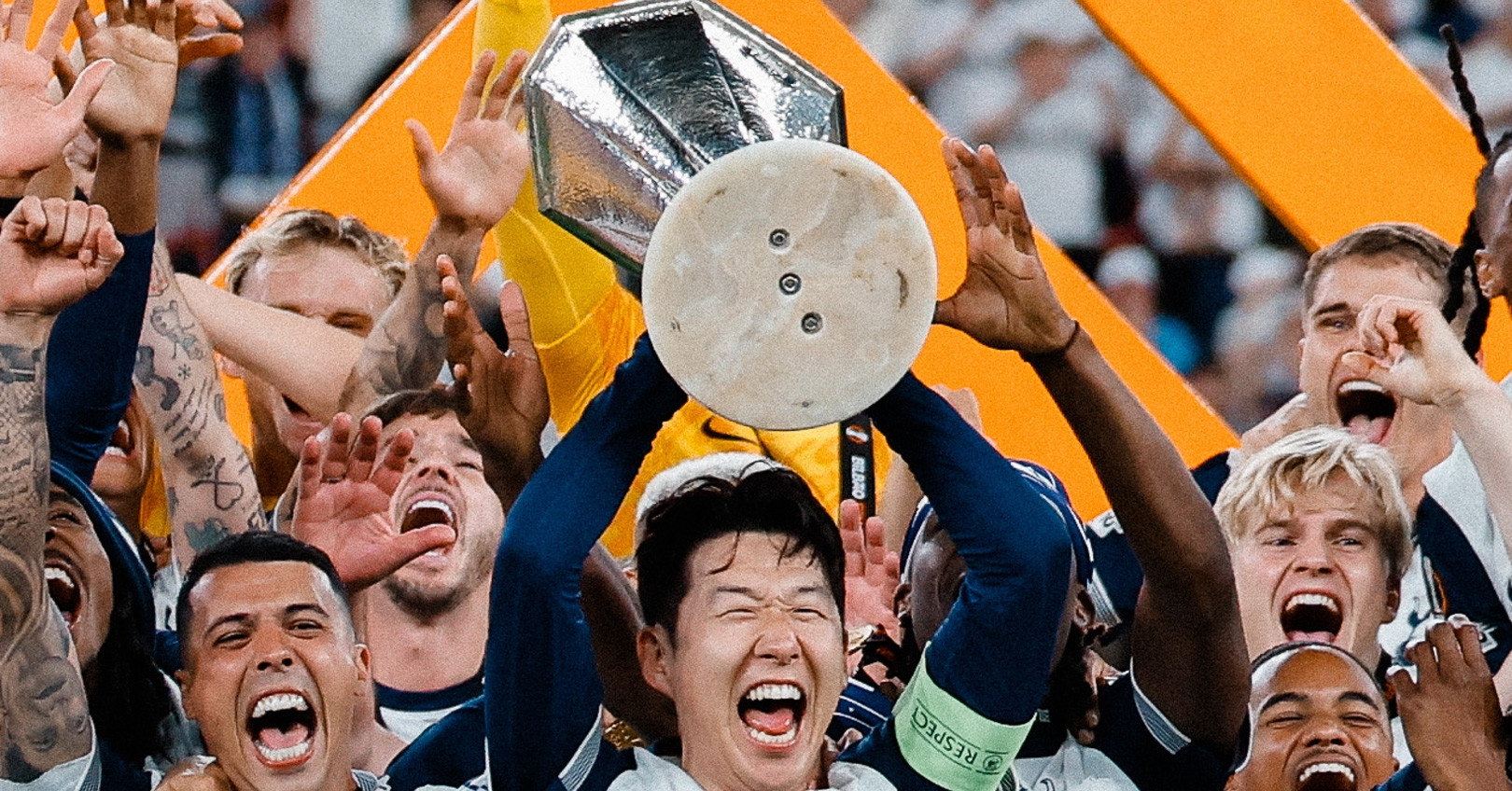 Son Heung Min rời Tottenham: Cảm ơn một biểu tượng