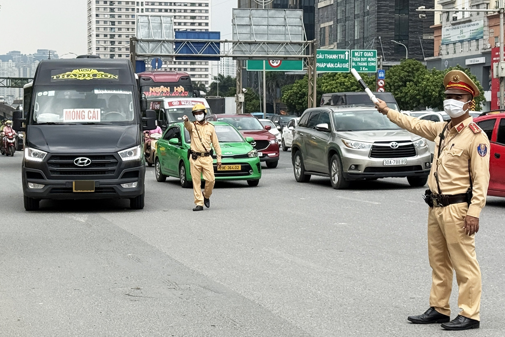 Thiếu tướng Đỗ Thanh Bình hỏi câu khó, doanh nghiệp vận tải trả lời chân thật