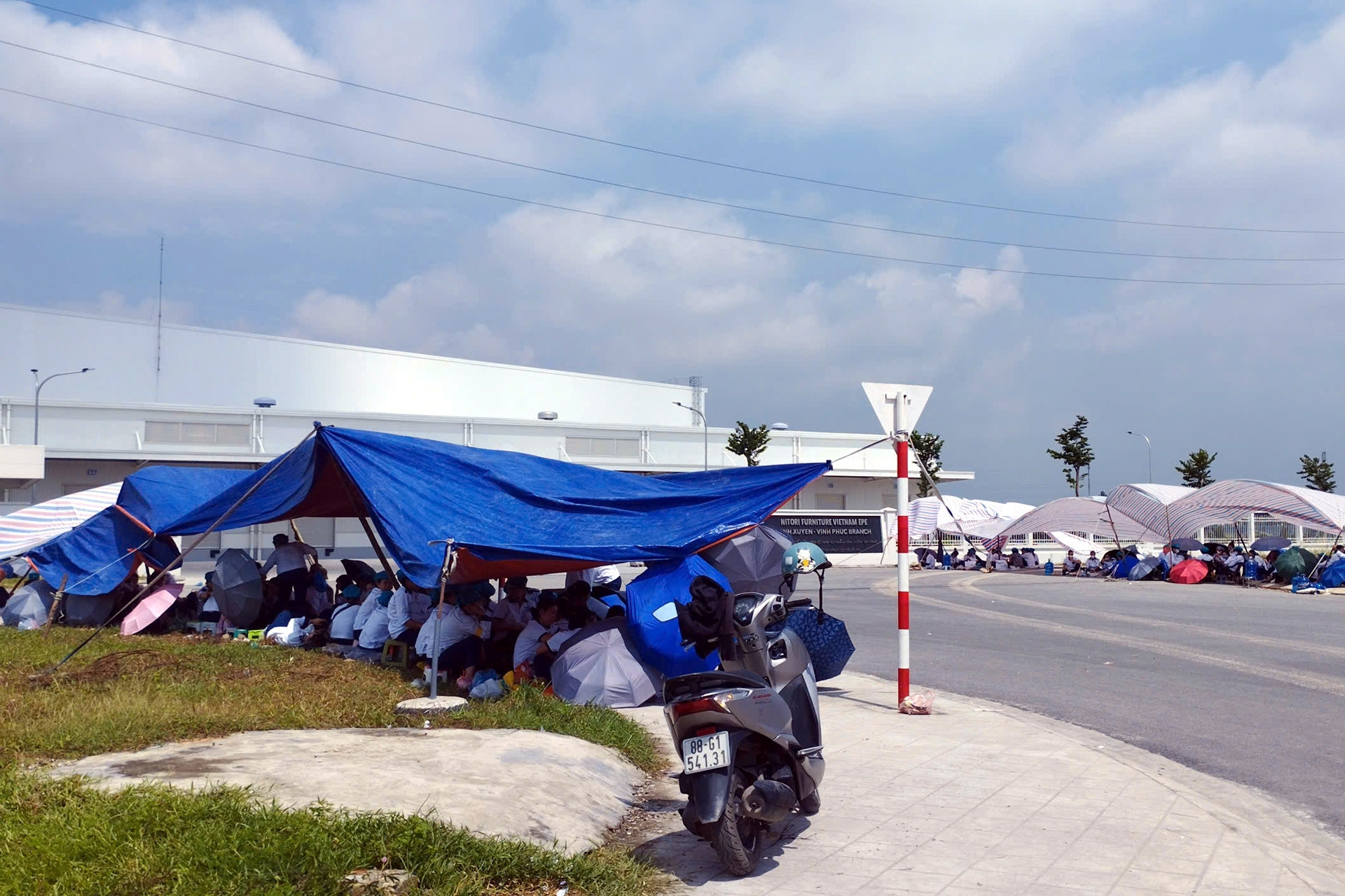 1.238 công nhân ngừng việc tập thể, Sở Nội vụ Phú Thọ báo cáo gì?