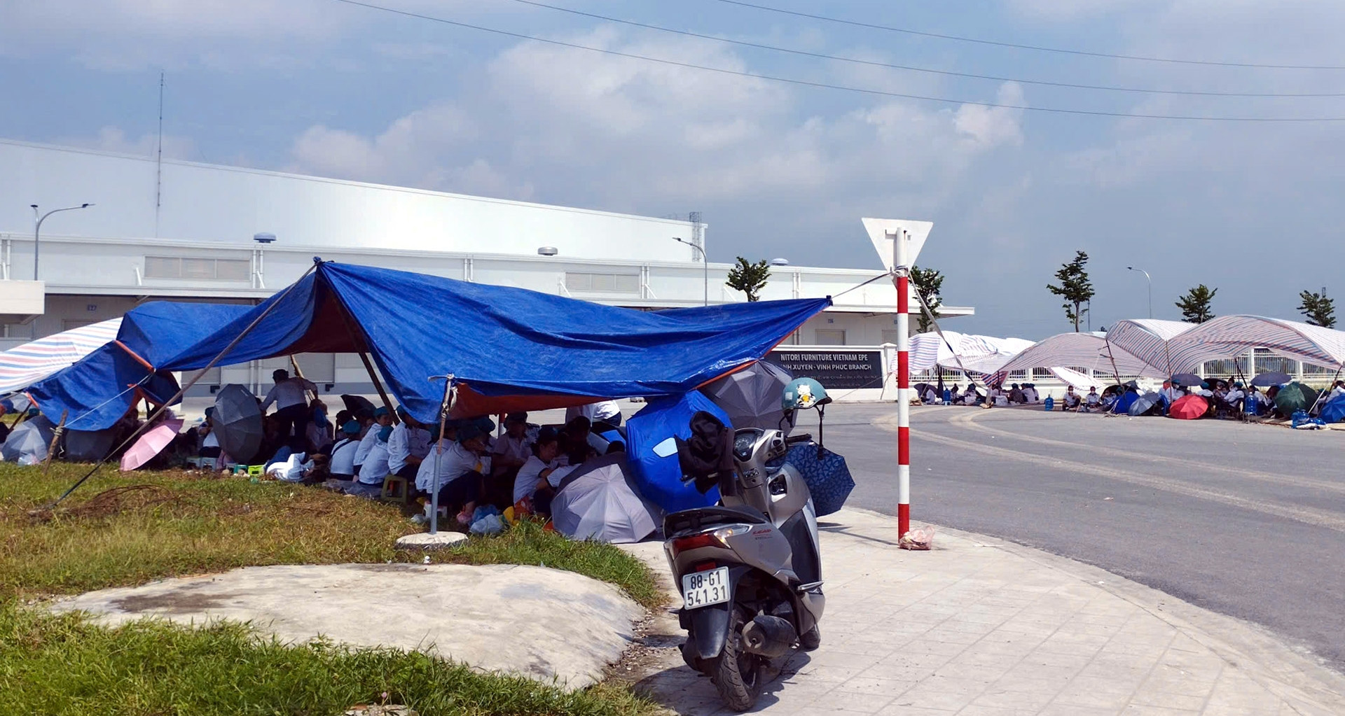 1.238 công nhân ngừng việc tập thể, Sở Nội vụ Phú Thọ báo cáo gì?