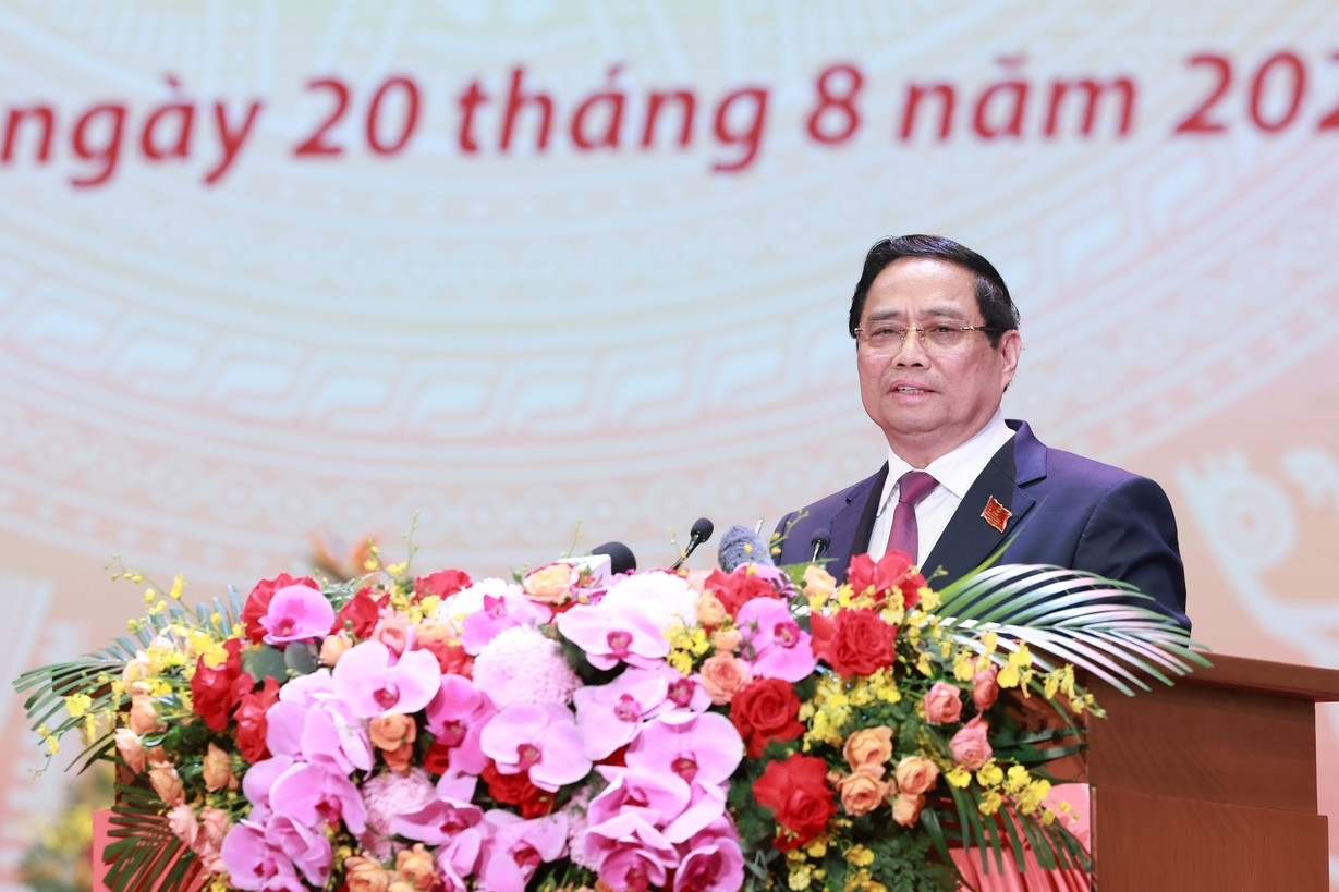 Chính phủ góp phần tạo nên những bước ngoặt 'xoay chuyển tình thế, chuyển đổi trạng thái'