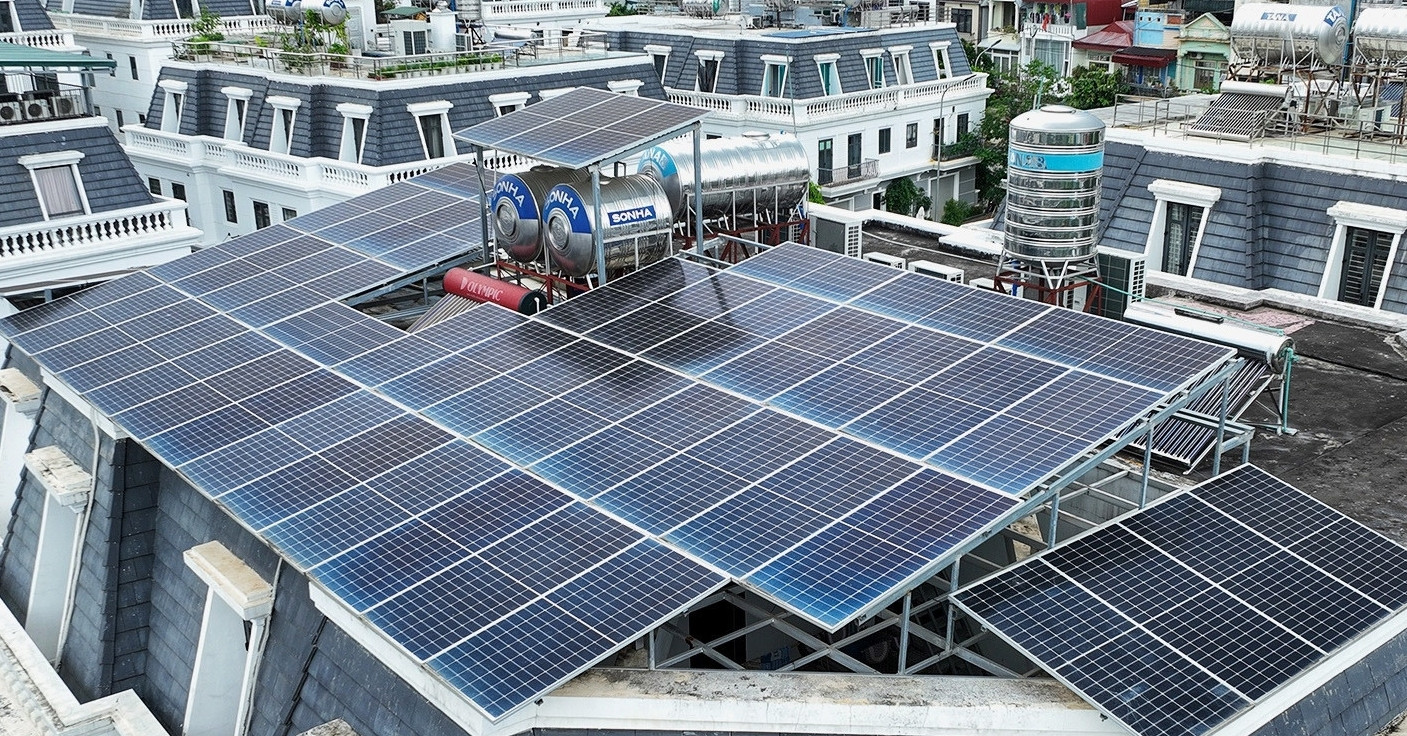 Hỗ trợ 14 triệu hộ dân lắp điện mặt trời mái nh...