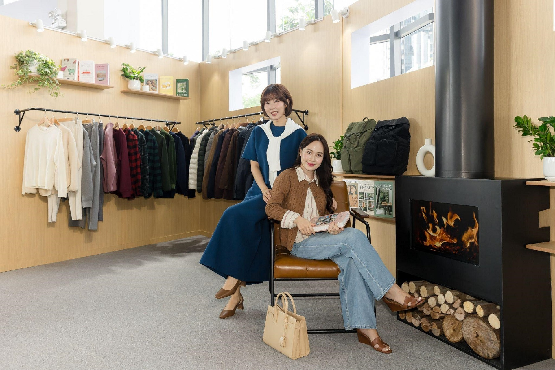 Khám phá nét kinh điển của BST Uniqlo Thu Đông