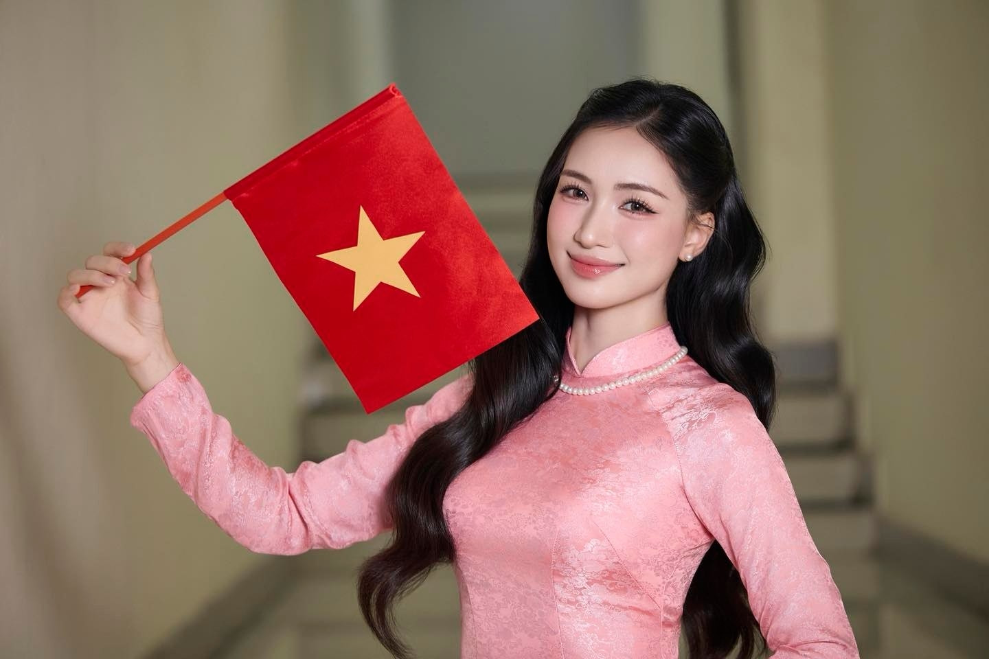 Khoảnh khắc đổi đời của ca sĩ Hòa Minzy