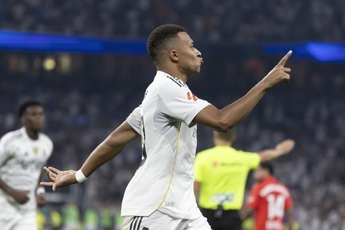 Mbappe tuyên bố sau ‘giải cứu’ Real Madrid, tiết lộ điều Xabi yêu cầu