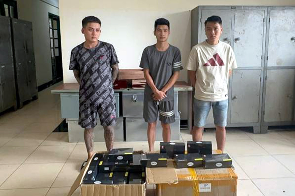 Phá đường dây trộm cắp hàng hóa tại sân bay Nội Bài