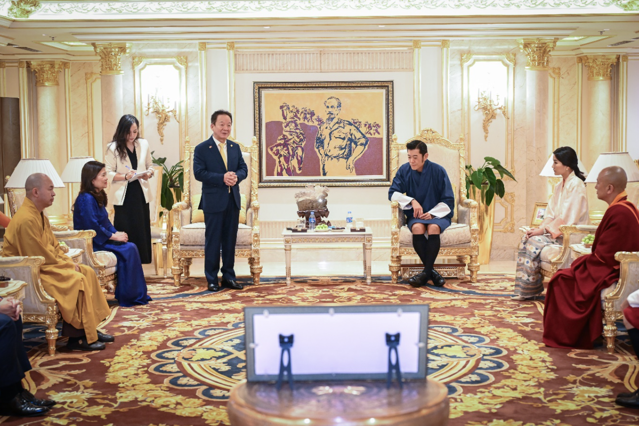 Quốc vương Bhutan và Hoàng hậu thăm Tập đoàn T&T Group
