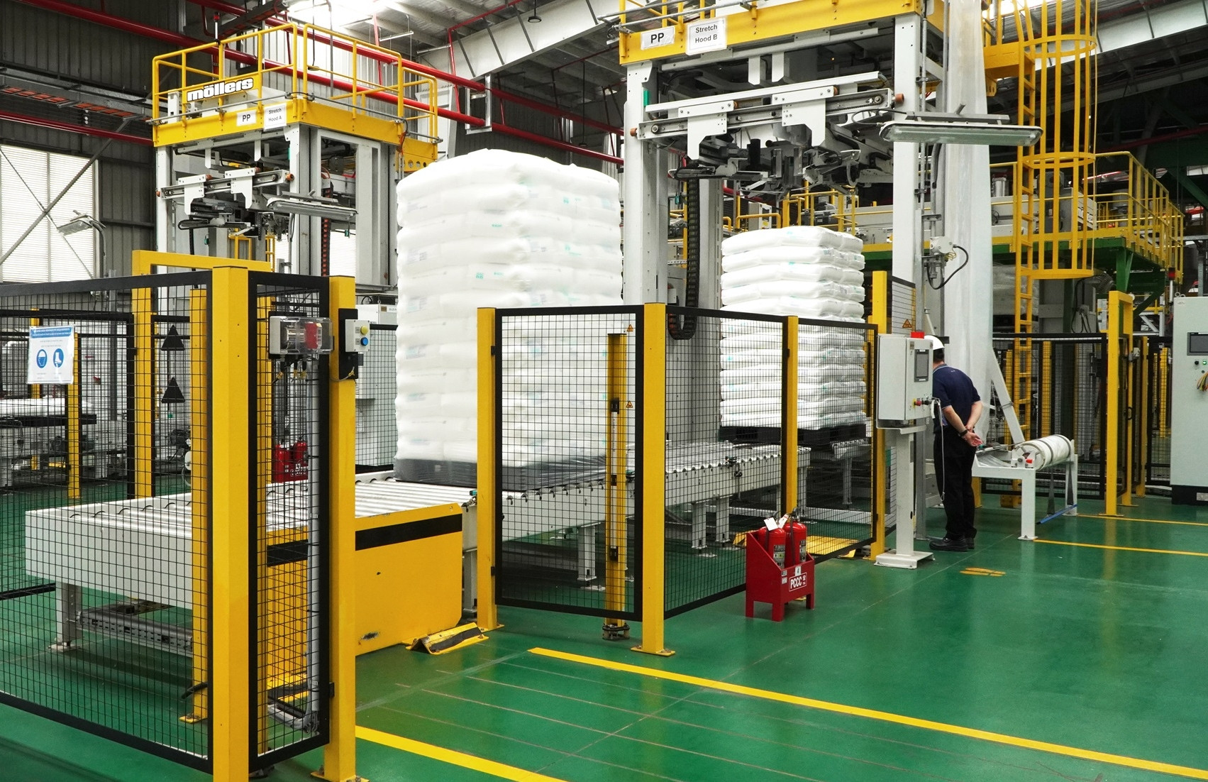 Tổ hợp hóa dầu hơn 5 tỷ USD vận hành lại sau gần 1 năm tạm dừng