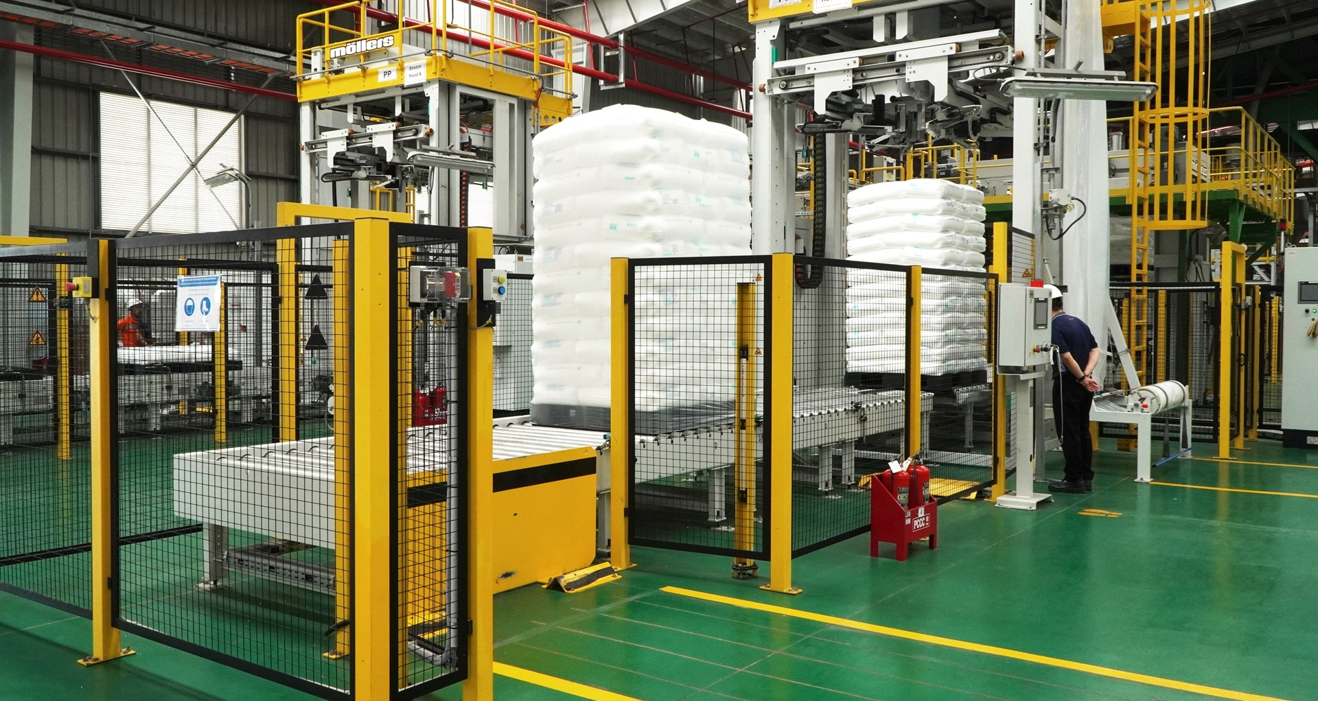 Tổ hợp hóa dầu hơn 5 tỷ USD vận hành lại sau gần 1 năm tạm dừng