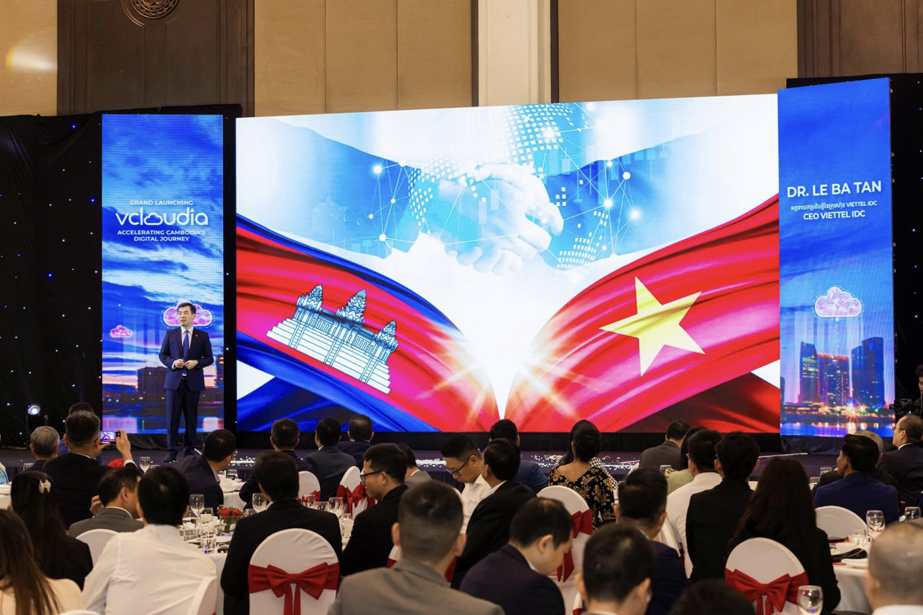 Viettel IDC ra mắt thương hiệu Vcloudia tại Campuchia