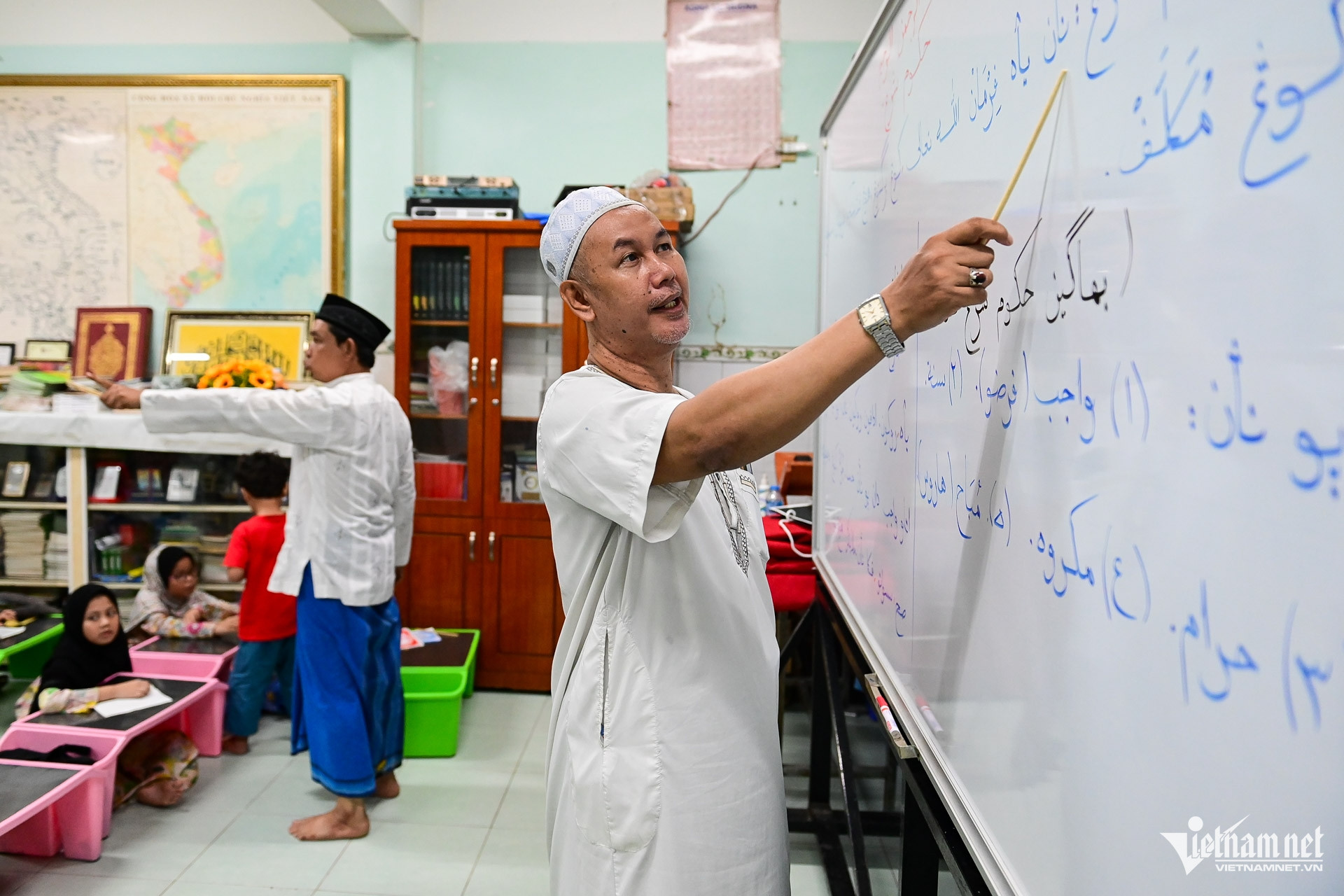 W-người chăm TPHCM nguyễn huế 17.jpg