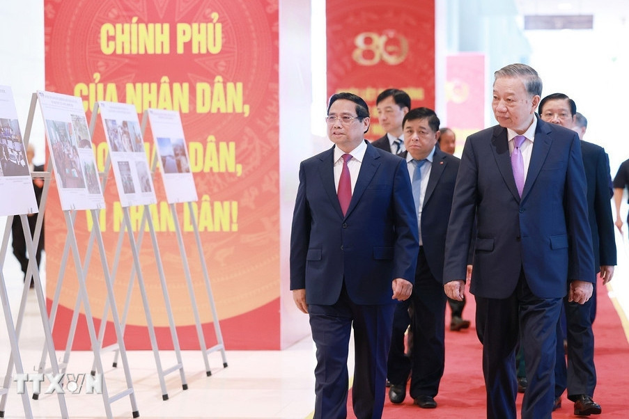 Chính phủ suốt 80 năm luôn vì nước, vì dân