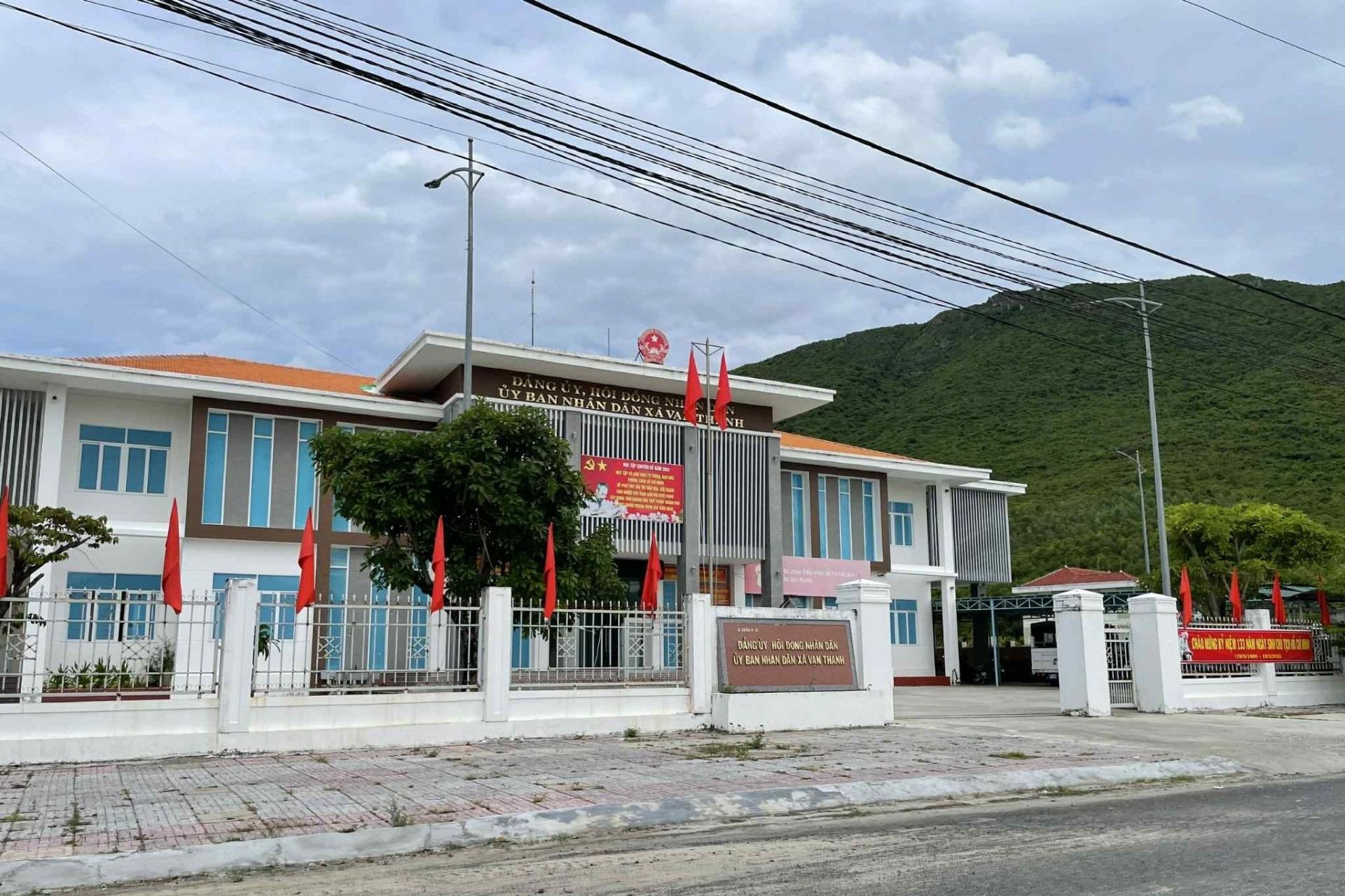 Cựu chủ tịch xã ‘phù phép’ đất bỏ hoang thành sổ đỏ tiền tỷ