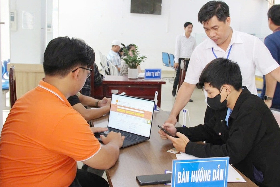 Đà Nẵng huy động sinh viên ngành CNTT hỗ trợ xã, phường chuyển đổi số