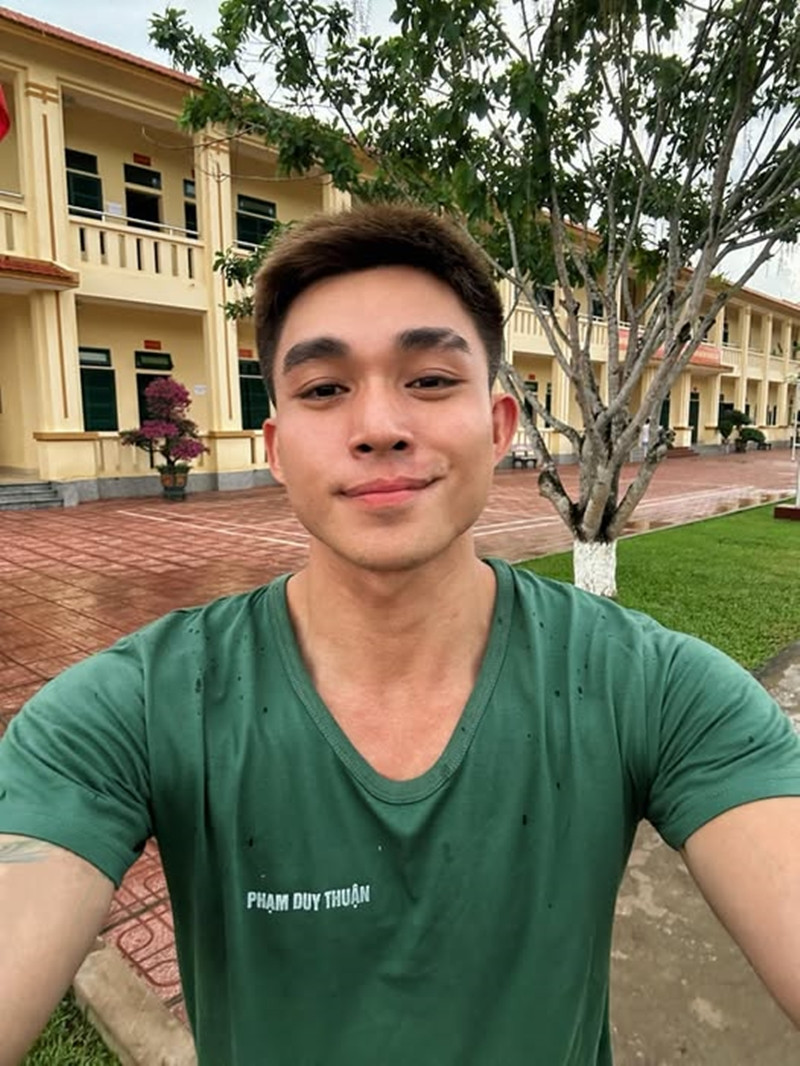 jun pham.jpg