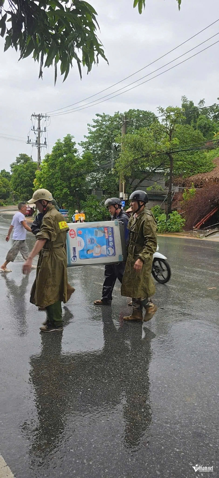 mua ngap thai nguyen 12jpg 1822.jpg