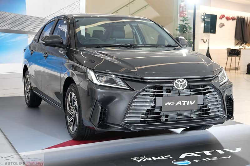Toyota Yaris Ativ Hybrid tại thị trường Thái Lan