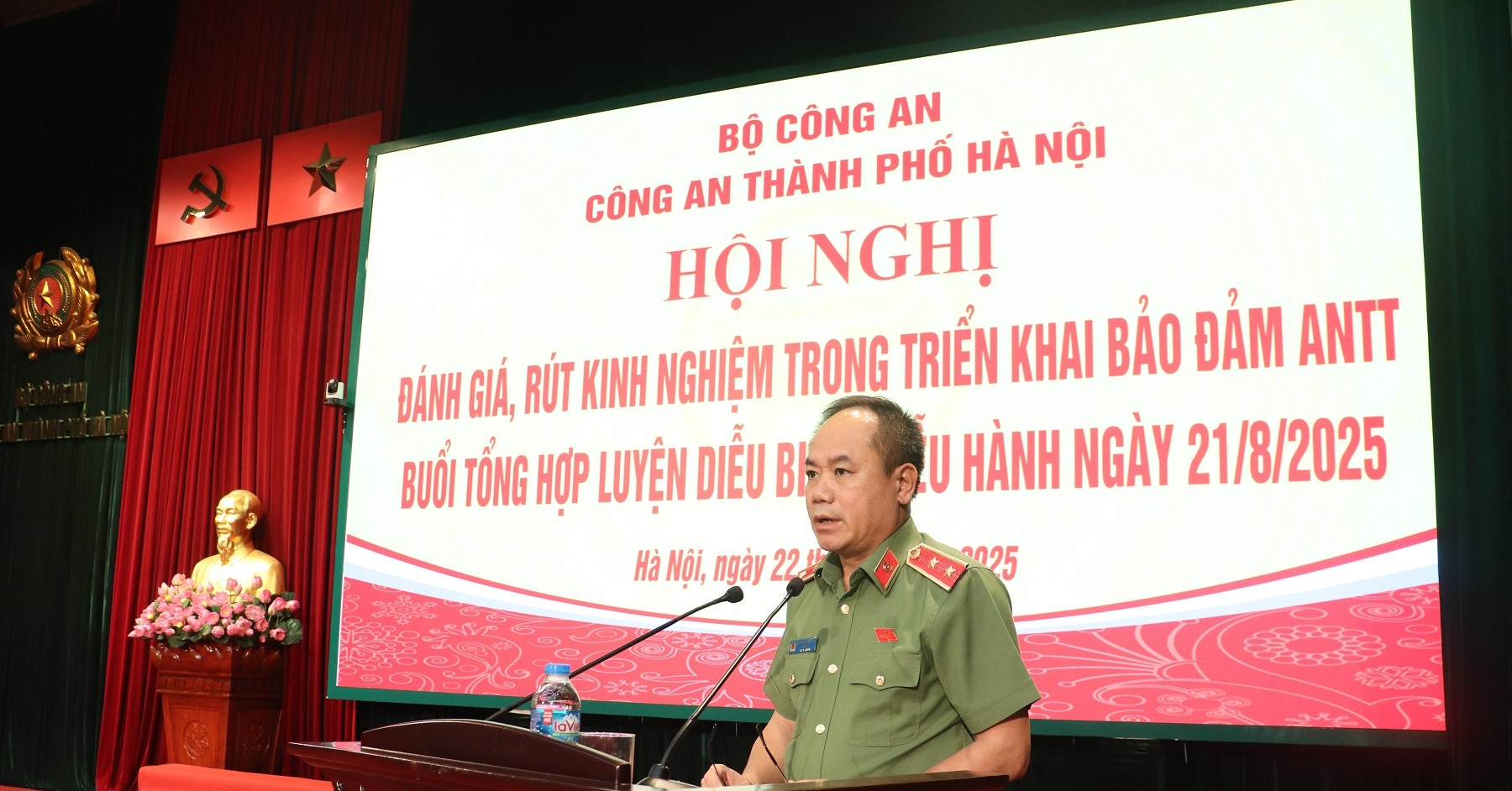 Công an Hà Nội rút kinh nghiệm trong triển khai buổi tổng hợp luyện diễu binh, diễu hành 21/8