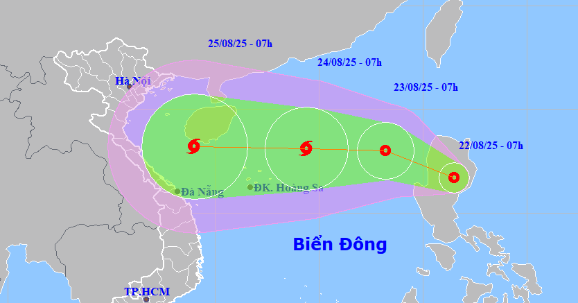 Áp thấp nhiệt đới vào Biển Đông hôm nay, khả năng mạnh thành bão