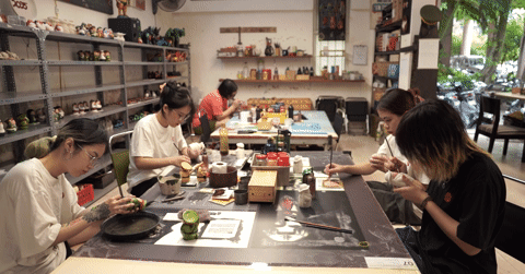 Cách yêu nước sáng tạo và độc đáo của gen Z