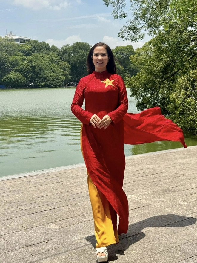 គុហាព្រះច័ន្ទខ្ពស់.jpg