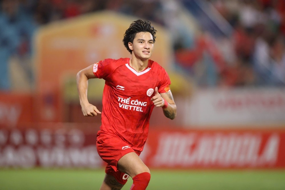 Cầu thủ Việt kiều ghi bàn ra mắt, Thể Công Viettel hạ CA TP.HCM