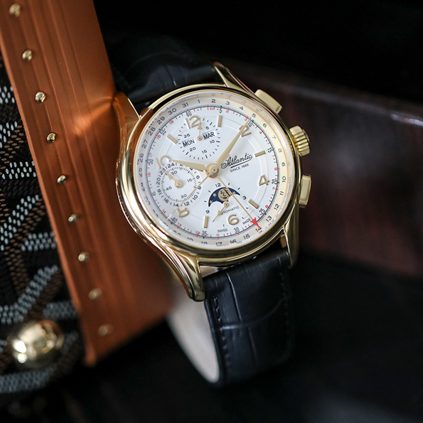 Đăng Quang Watch2.png