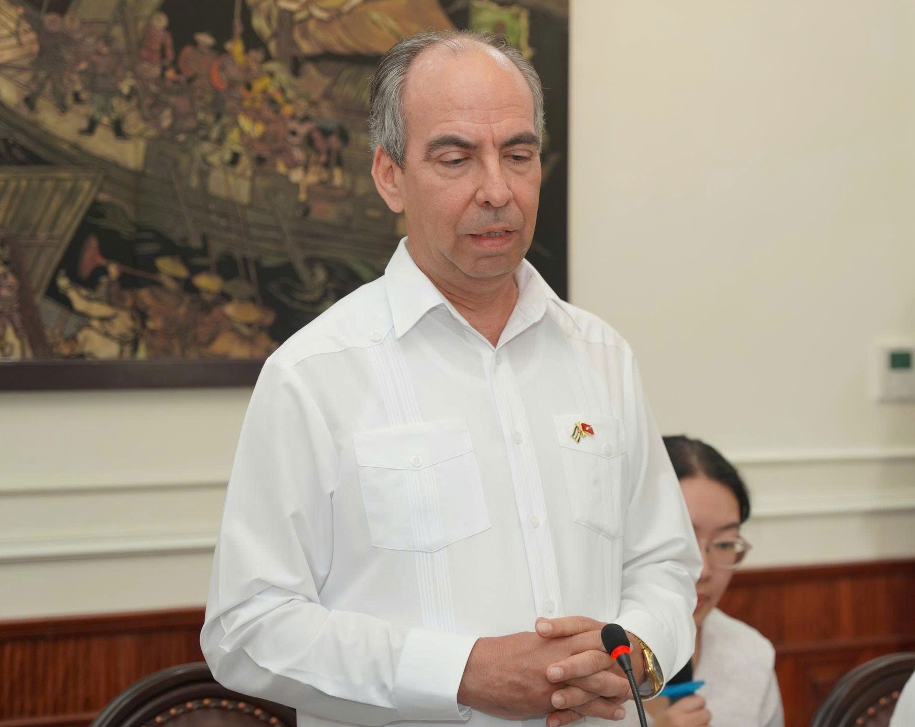 huunghi3.jpg