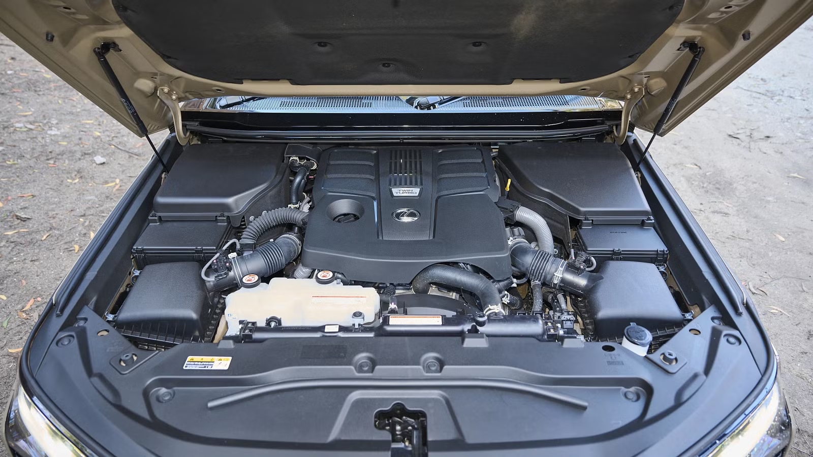 Lexus GX 550 (8).avif
