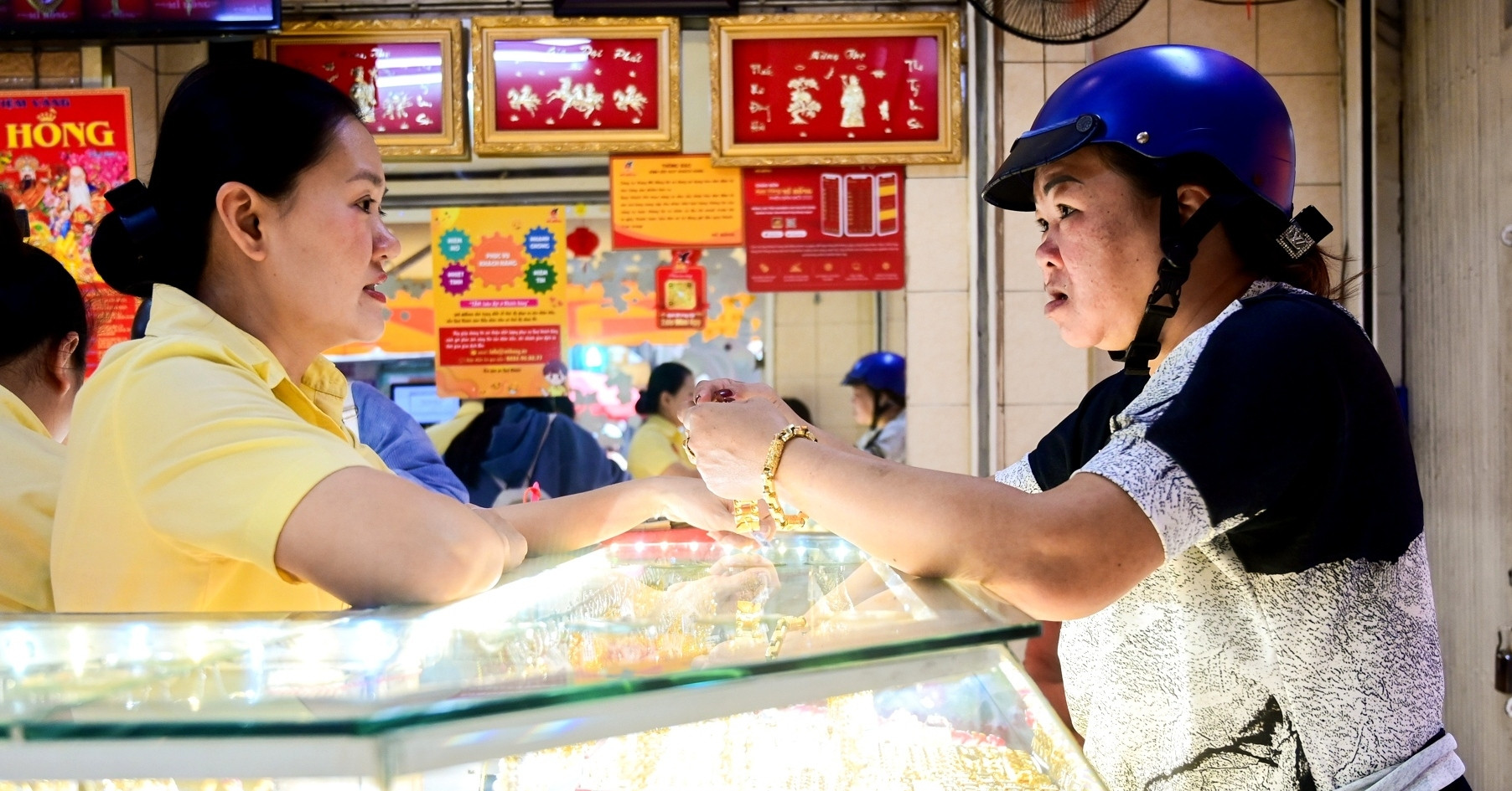 Giá vàng liên tục phá đỉnh, vượt 125 triệu/lượng: Điểm khác biệt với ‘cơn sóng’ đầu năm