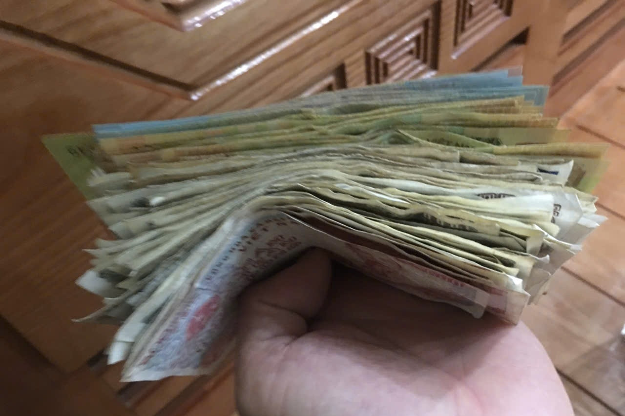 Tiền không đủ tiêu chuẩn lưu thông được tiêu hủy như thế nào?