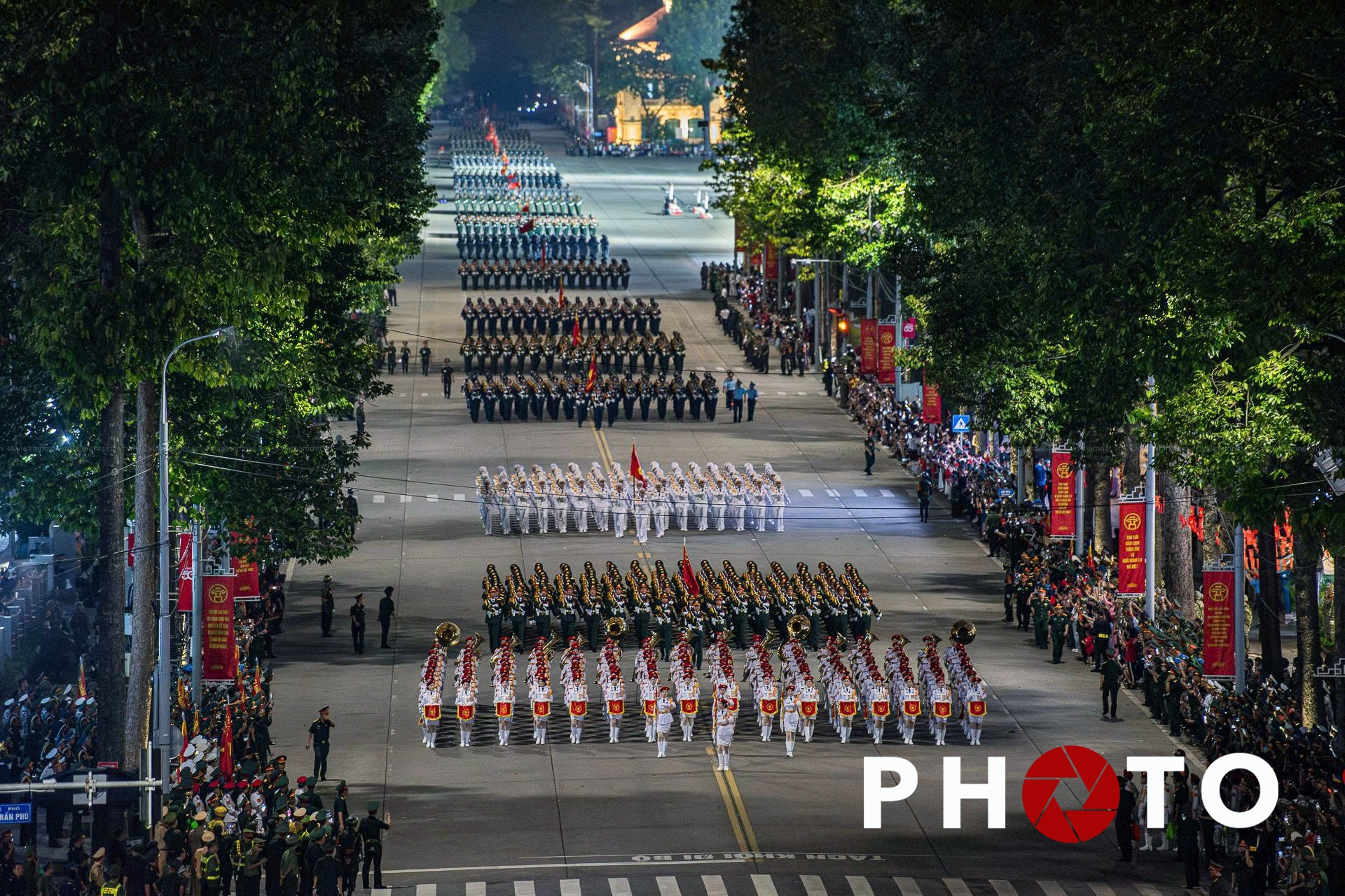 Những góc đẹp tuyệt đỉnh để xem diễu binh A80