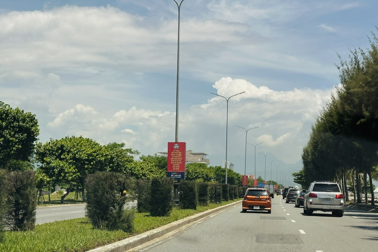 NTM Đà Nẵng: Những ngôi nhà khang trang bên dòng kênh được nạo vét sạch sẽ