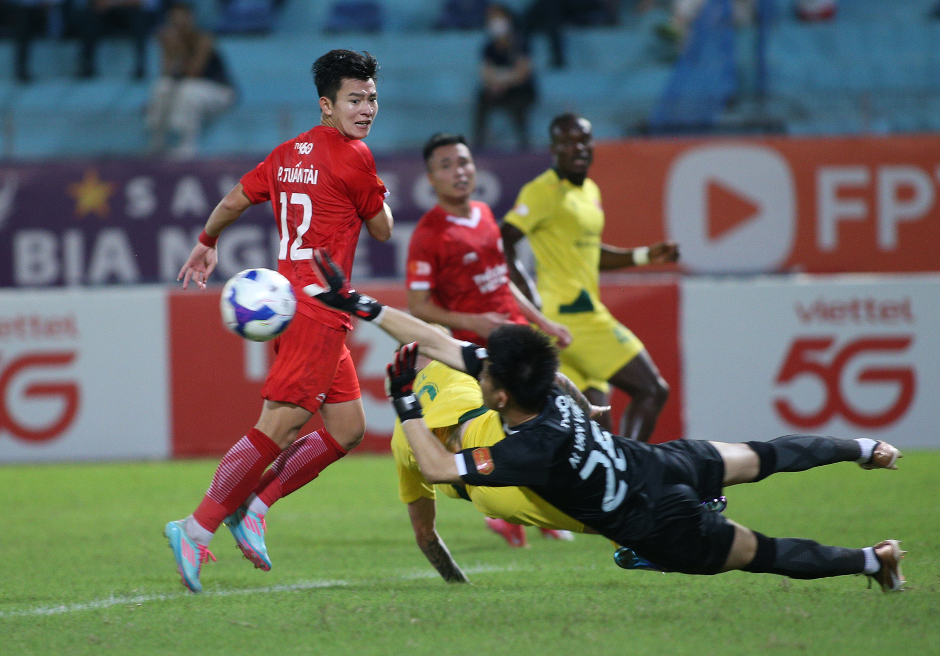 the cong viettel catphcm 10.JPG