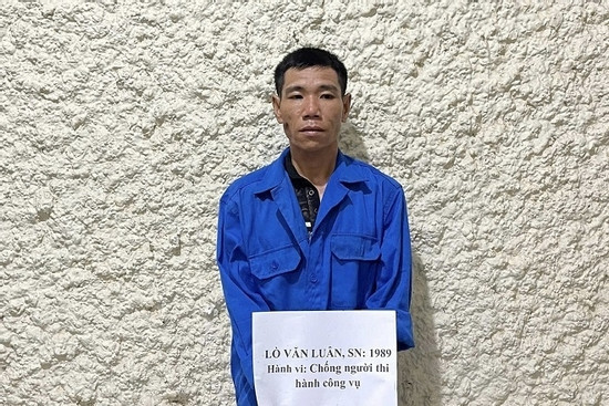 Bản tin cuối ngày 23/8: Tạm giữ đối tượng lăng mạ, đấm CSGT gây thương tích