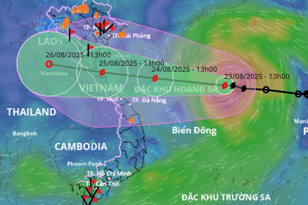 Bão số 5 di chuyển nhanh và mạnh, vào ven bờ Thanh Hóa - Quảng Trị vẫn giật cấp 15