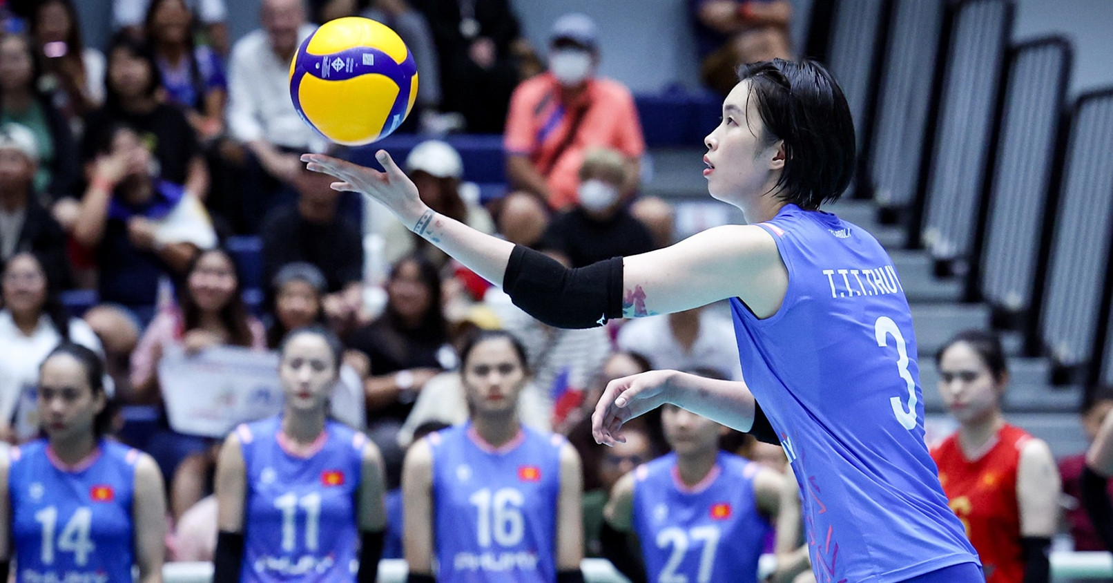 Đội hình tuyển bóng chuyền nữ Việt Nam vs Ba Lan: Thanh Thúy chờ lệnh