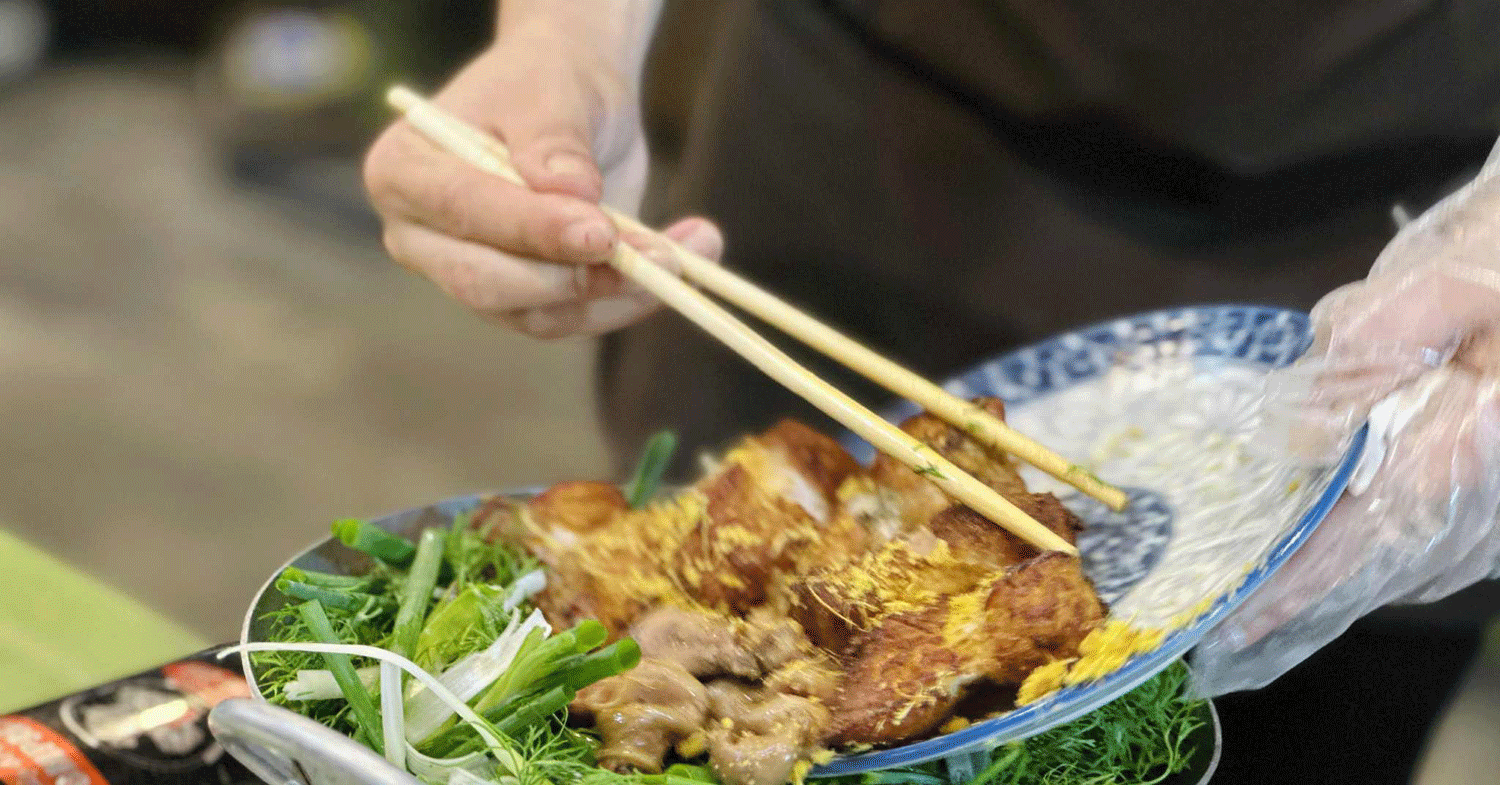 Dùng đũa sai cách có thể làm tăng nguy cơ ung thư