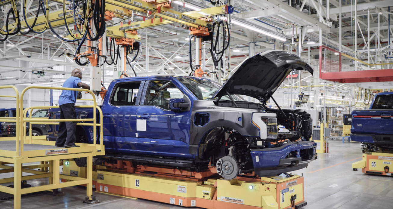 Gần 26 tỷ USD đầu tư vào xe điện bị hủy: Báo động sụp đổ hay cơ hội khổng lồ?