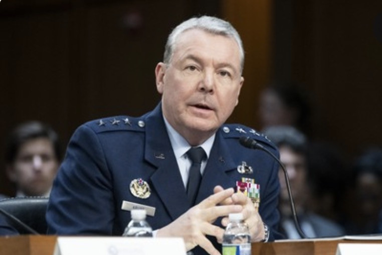 Lý do giám đốc cơ quan tình báo quốc phòng Mỹ bị sa thải
