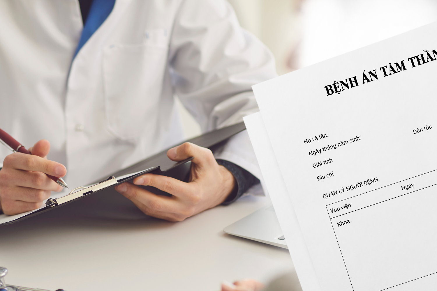 'Vợ' chi 30 triệu đồng để chồng được xác nhận ‘mất khả năng nhận thức’