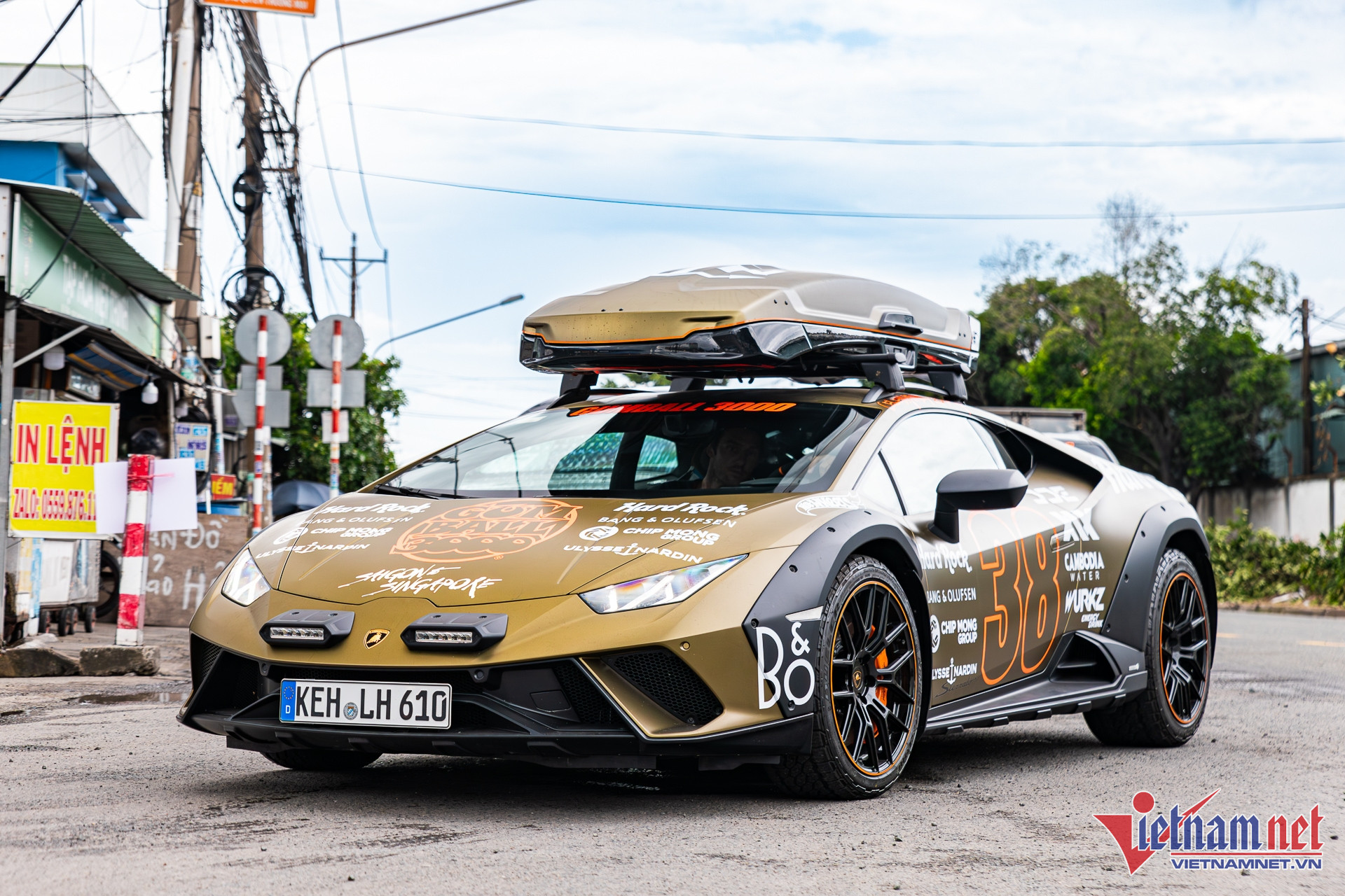 W-huracan sterrato 3.JPG.jpg