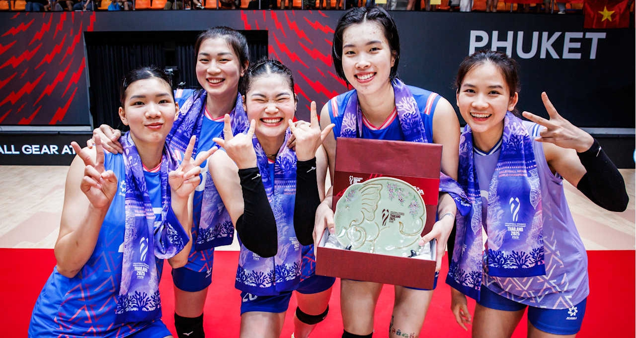 Bóng chuyền nữ Việt Nam ra thế giới: Những trái tim kiêu hãnh