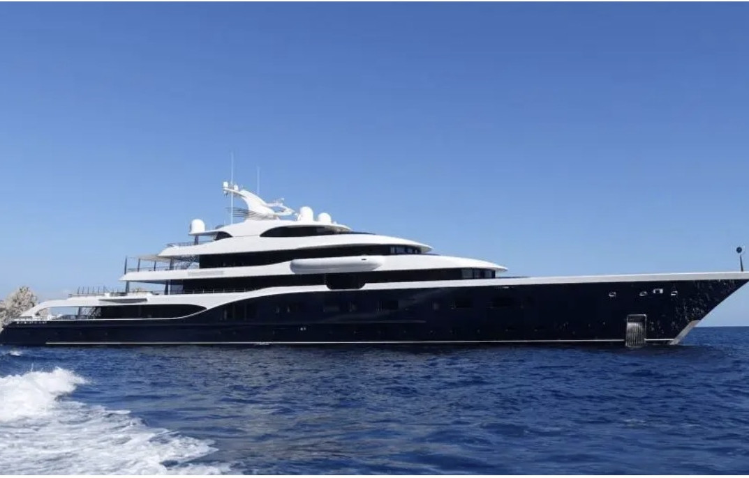 Hé lộ thế giới siêu du thuyền xa hoa của các tỷ phú