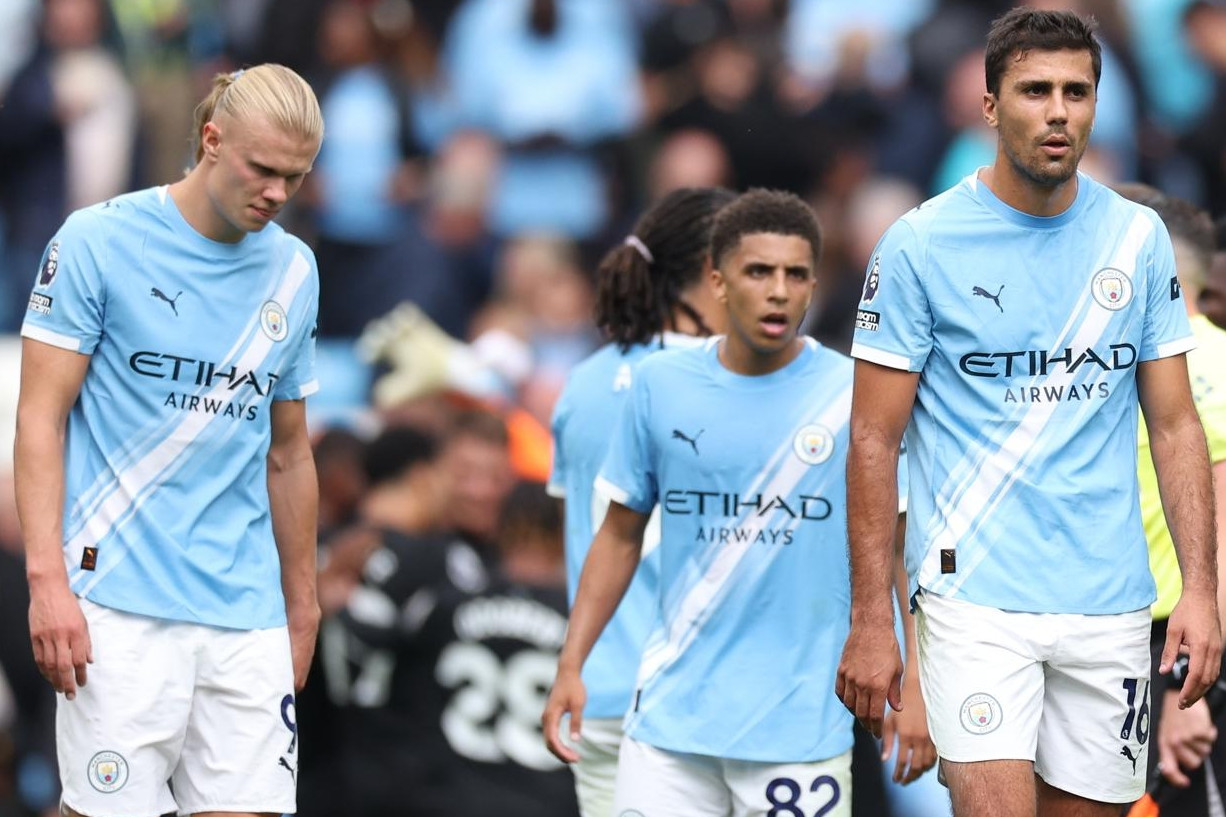 Man City thua bạc nhược Tottenham: Hỗn loạn vì Pep Guardiola