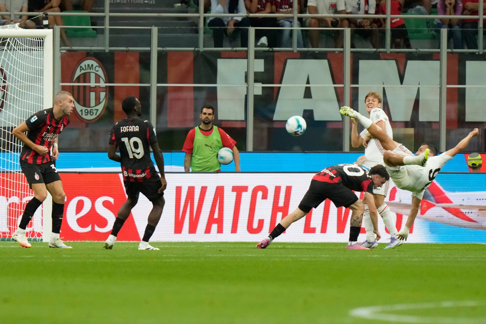 Serie A - Bonazzoli Milan Cremonese.jpg