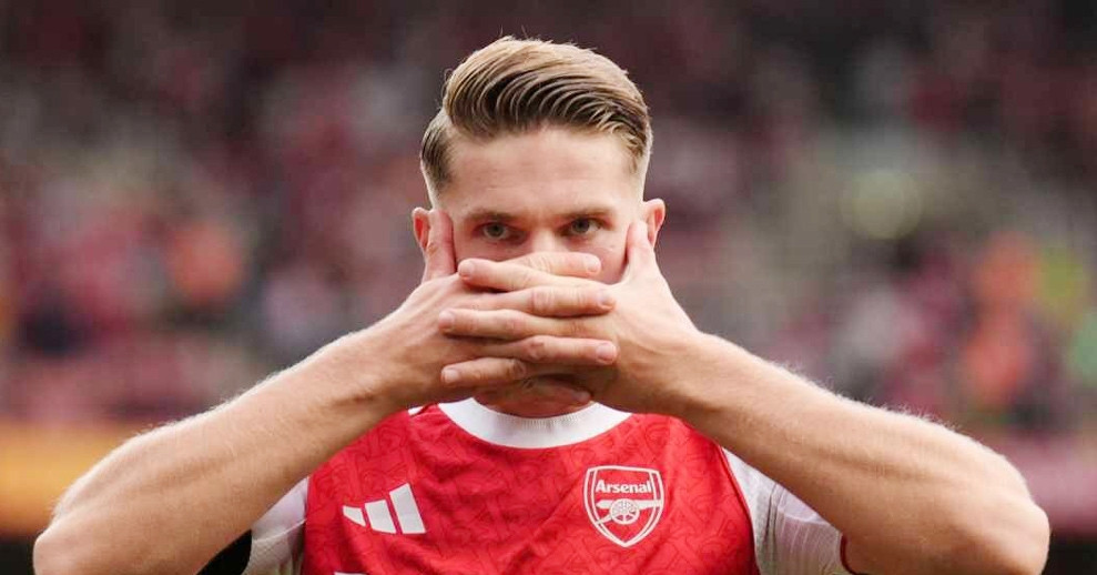 Gyokeres lập cú đúp rồi vuốt tóc, Arsenal thắng tưng bừng