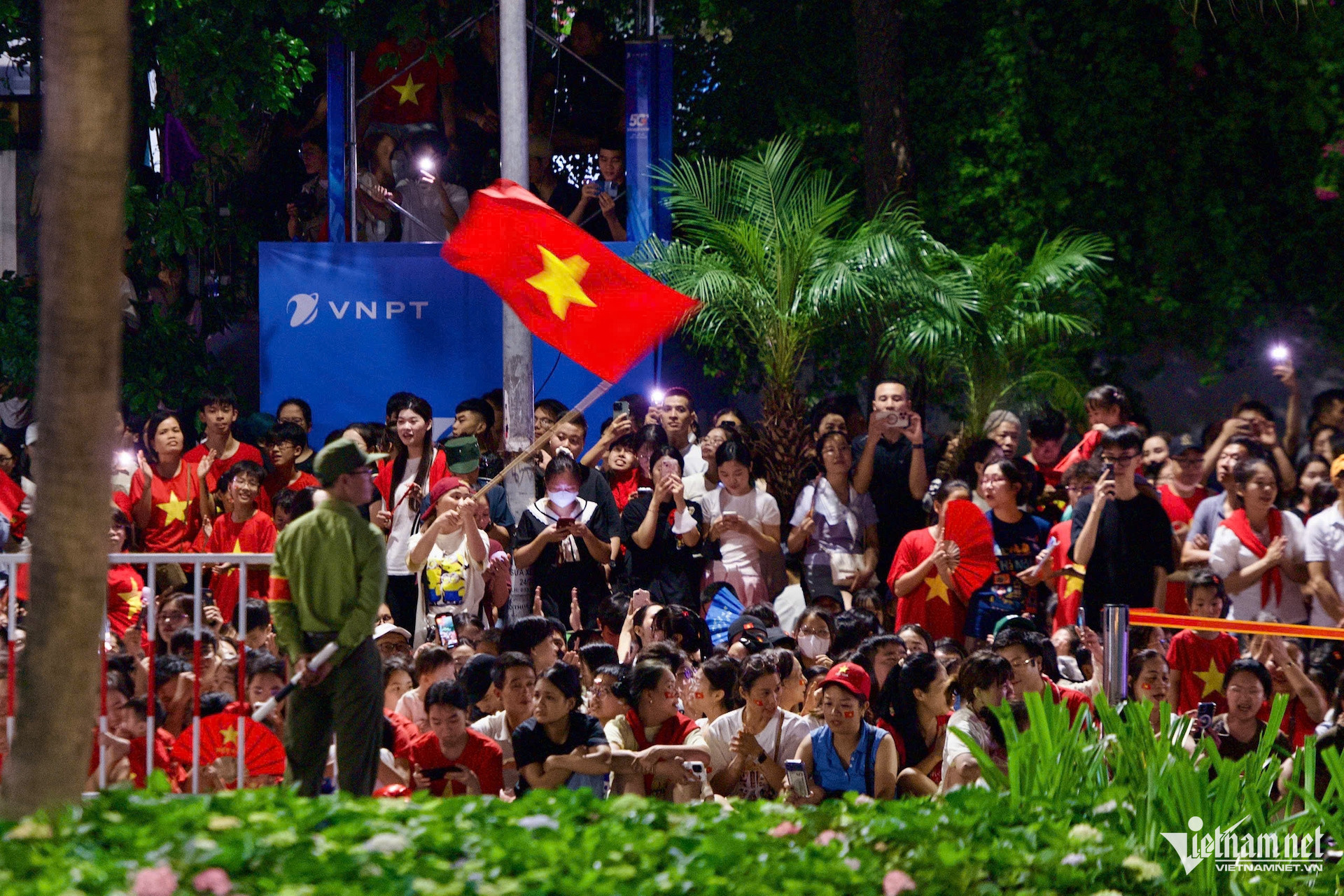 W-quan doi 2.jpg